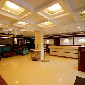 https://paray-residency.kerala-hotels.net
