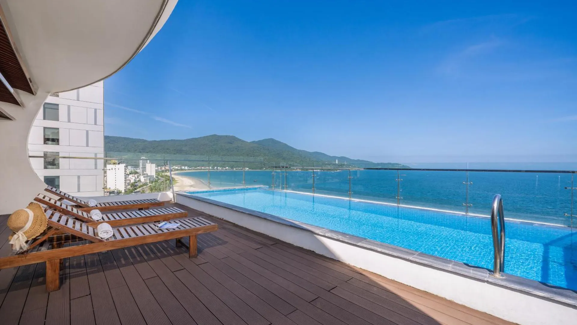 De Lamour Hotel Da Nang