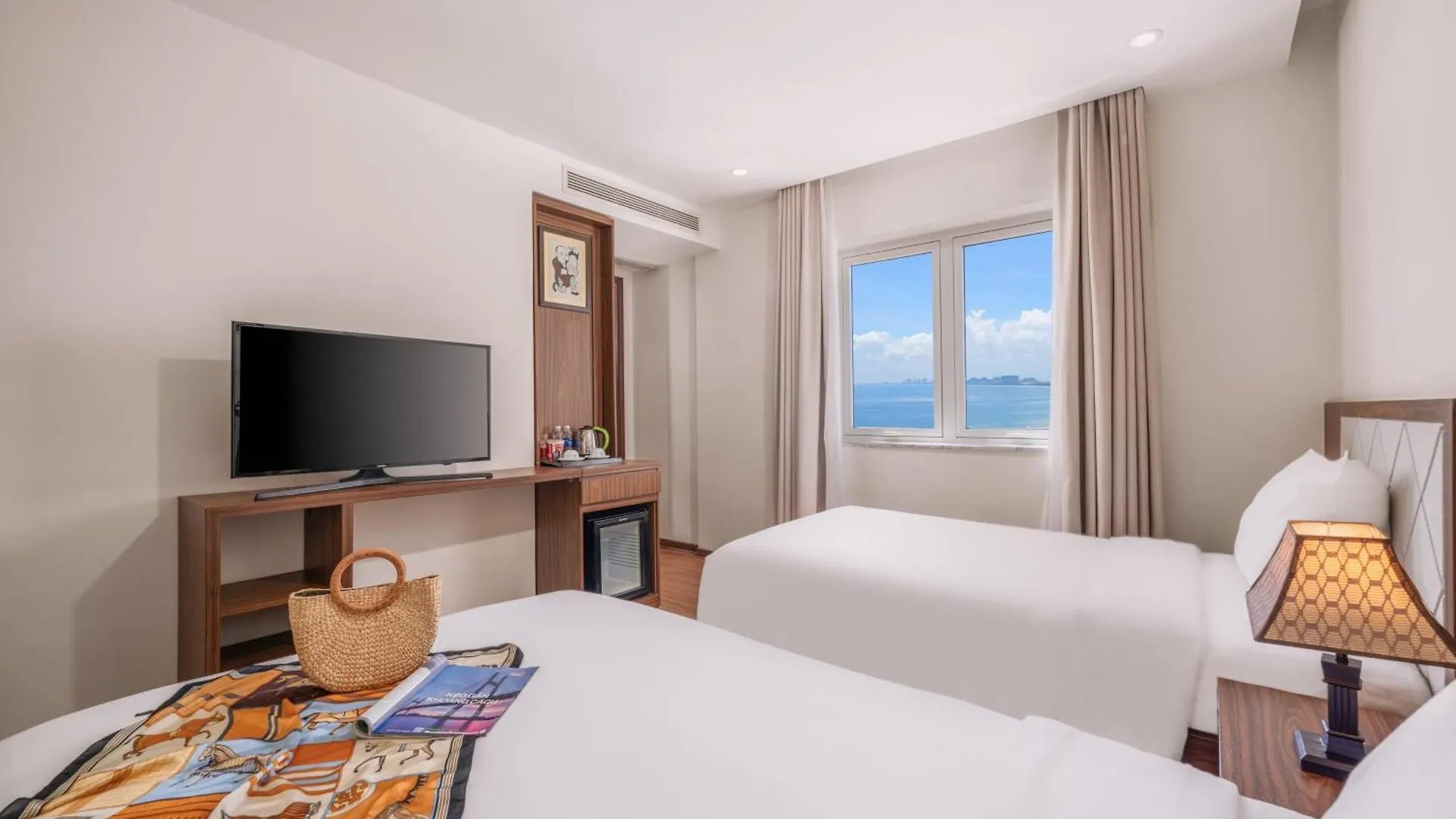 De Lamour Hotel Da Nang