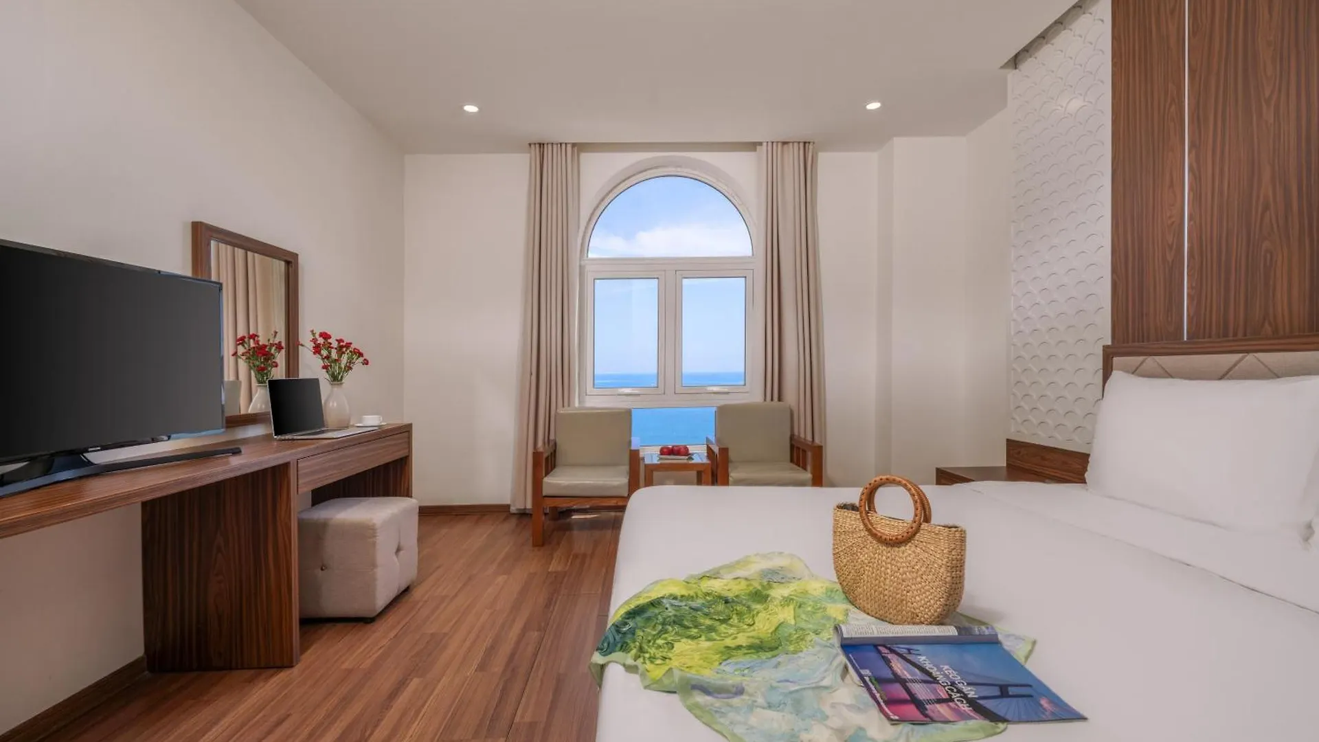 De Lamour Hotel Da Nang