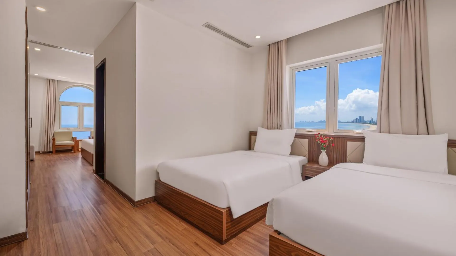 De Lamour Hotel Da Nang