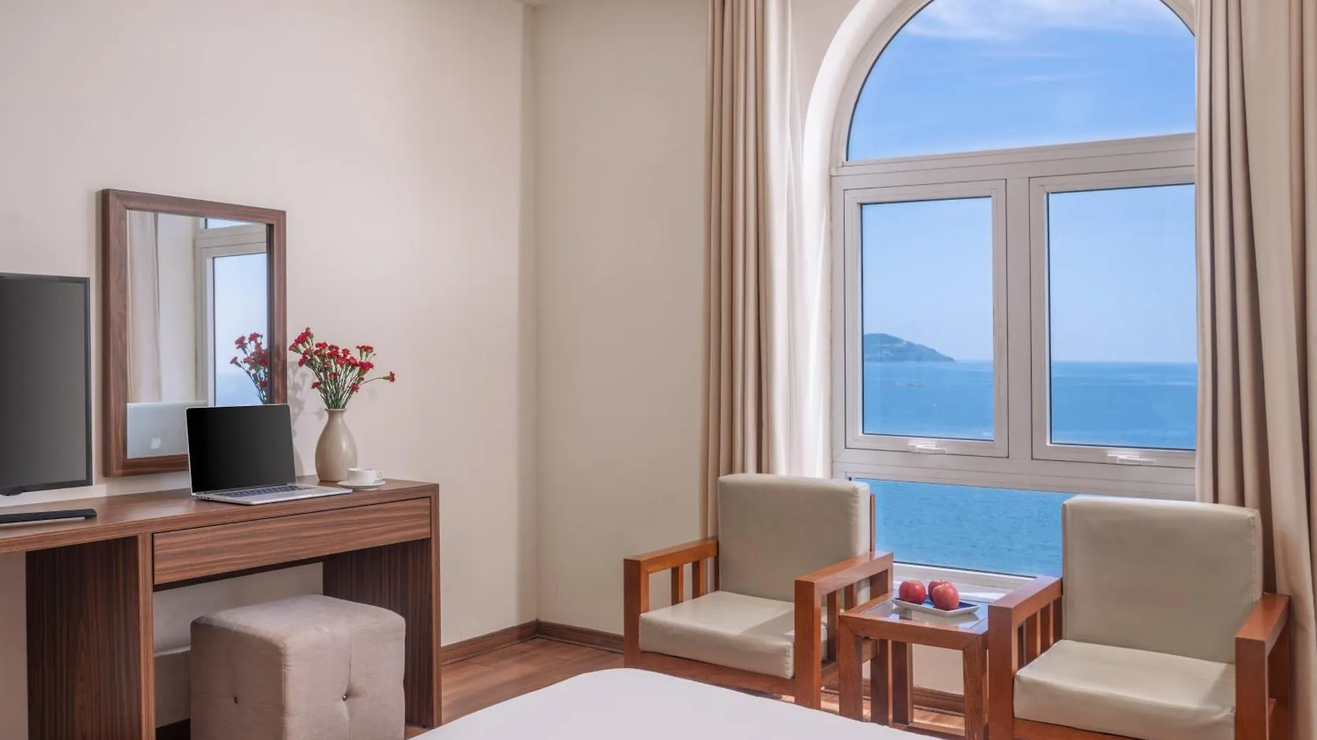 De Lamour Hotel Da Nang