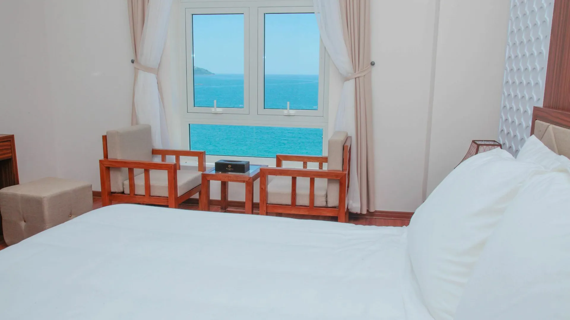 De Lamour Hotel Da Nang